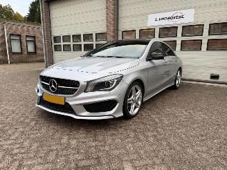 krockskadad bil auto Mercedes Cla-klasse 200 AMG-Line Automaat Pano Navi Clima NAP ! 2014/6