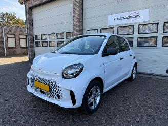 Avarii autoturisme Smart Forfour EQ Essential 18 kWh Automaat Cruise Clima 66258 Km NAP ! 2021/3