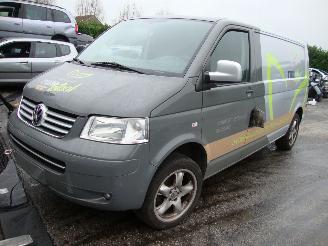 demontáž osobní automobily Volkswagen Transporter  2010/1