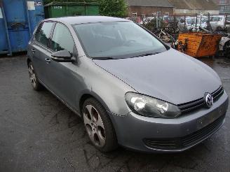 Volkswagen Golf  picture 3