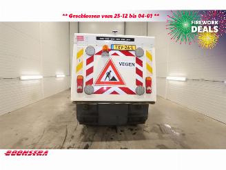 TENNANT  HMF 426 Veegmachine picture 5