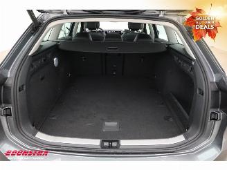Volkswagen Passat Variant 1.5 eTSI DSG Elegance Business Massage ACC Ventilatie Memory AHK 2.470 km! picture 36