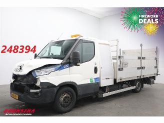 skadebil bedrijf Iveco Daily 35S14 CNG Hi-Matic Pritsche LBW Luftfederung Camera 125.553km 2018/11