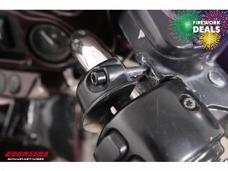 Harley-Davidson  FLHTC Electra Glide picture 13