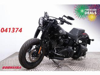 krockskadad bil motor Harley-Davidson  110 FLSS Softail Slim S Vance Hines 8.428 mi! 2017/1