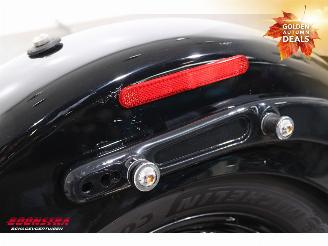 Harley-Davidson  110 FLSS Softail Slim S Vance Hines 8.428 mi! picture 10
