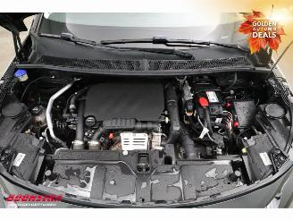 Peugeot 3008 1.2 PureTech Blue Lease Premium Navi Clima Cruise Camera Virtual AHK picture 5