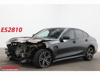 krockskadad bil auto BMW 3-serie 330e M-Sport LED Cruise SHZ 2024/5