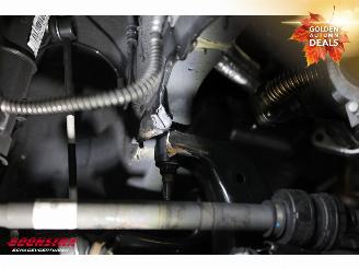 Kia Ceed 1.5 T-GDi GT-Line Aut. LED ACC Navi Clima Camera SHZ LRHZ 10.012 km! picture 15