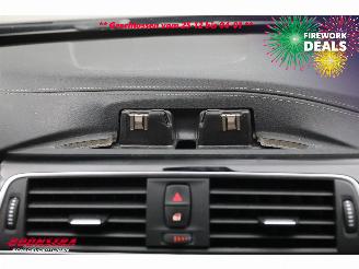 BMW 3-serie Touring 330i Luxury Edition LED Leder Clima Cruise SHZ picture 11