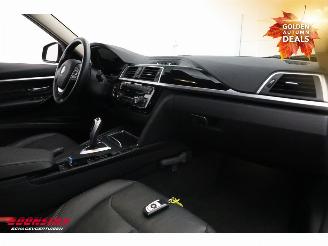 BMW 3-serie Touring 330i Luxury Edition LED Leder Clima Cruise SHZ picture 6