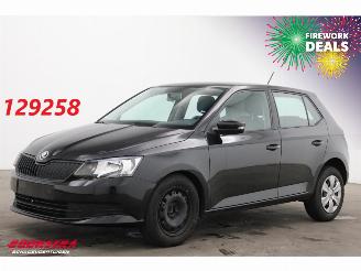 krockskadad bil auto Skoda Fabia 1.0 Active Airco Bluetooth 52.434 km! 2018/6