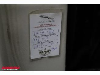 Jaguar XF Sportbrake 3.0D S Aut. Glasdak Navi Leder SHZ picture 29