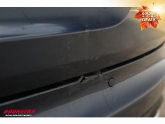 Jaguar XF Sportbrake 3.0D S Aut. Glasdak Navi Leder SHZ picture 9