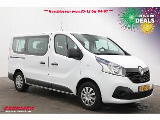 Renault Trafic Passenger 1.6 dCi Expression Energy 9-Pers. Airco picture 2