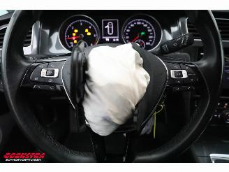 Volkswagen Golf 1.6 TDI DSG Highline R-Line ACC SHZ Clima Navi Camera picture 19