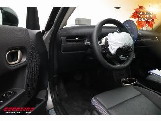 Mini Cooper 1.5 Aut. Classic LED Pano HUD H/K Cruise Camera picture 18