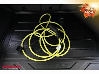 Volkswagen Touareg R 3.0 TSi 4Motion PHEV Pano HUD 360° Ventilatie ACC LRHZ AHK picture 34