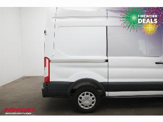 Ford Transit 2.0 TDCI 170 PK Aut. L2-H3 Trend Airco Cruise picture 5