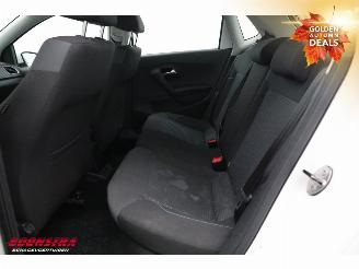 Volkswagen Polo 1.0 BlueMotion Edition 5-DRS Navi Airco Cruise 103.906 km! picture 18