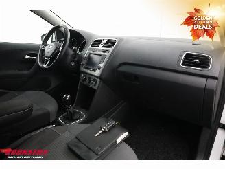 Volkswagen Polo 1.0 BlueMotion Edition 5-DRS Navi Airco Cruise 103.906 km! picture 14