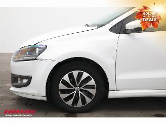 Volkswagen Polo 1.0 BlueMotion Edition 5-DRS Navi Airco Cruise 103.906 km! picture 13