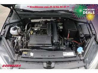 Volkswagen Golf 1.4 TSI CUP Edition Xenon Navi Cruise Clima PDC picture 8