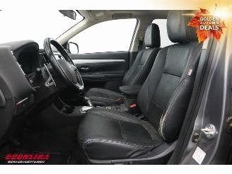 Mitsubishi Outlander 2.0 PHEV Instyle Schuifdak Leder Navi Clima Cruise Camera SHZ AHK picture 16