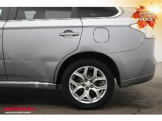 Mitsubishi Outlander 2.0 PHEV Instyle Schuifdak Leder Navi Clima Cruise Camera SHZ AHK picture 7