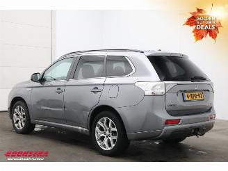 Mitsubishi Outlander 2.0 PHEV Instyle Schuifdak Leder Navi Clima Cruise Camera SHZ AHK picture 4