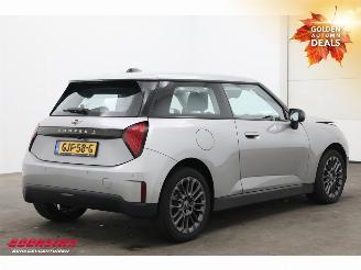 Mini Mini SE Essential 54.2 kWh 218 PK LED Navi Cruise Camera picture 3