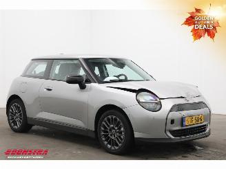 Mini Mini SE Essential 54.2 kWh 218 PK LED Navi Cruise Camera picture 2