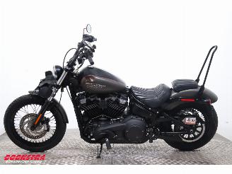 Harley-Davidson  FXBB Street Bob Vance Hines picture 5