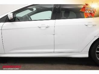 Ford Focus 1.0 ST-Line Navi Airco Cruise PDC 112.831 km! picture 12