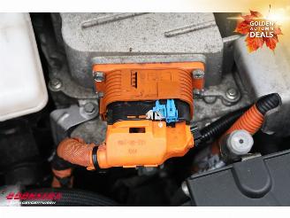 Renault Zoé R90 Intens 41 kWh (ex Accu) Navi Clima Cruise PDC 74.996 km! picture 6