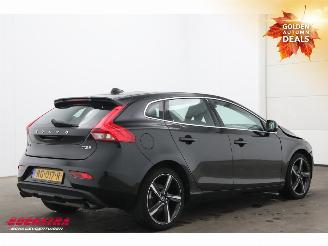 Volvo V-40 2.0 T3 Aut. Nordic+ Pano LED Memory Leder Camera SHZ picture 3