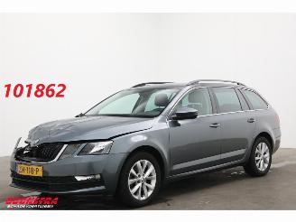skadebil auto Skoda Octavia Combi 1.0 TSI Greentech Ambition Business Navi Clima Cruise PDC AHK 2019/7