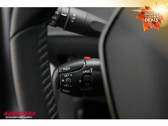 Peugeot 2008 1.2 PureTech Active Bluetooth Airco Cruise PDC 47.563 km! picture 24
