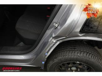 Peugeot 2008 1.2 PureTech Active Bluetooth Airco Cruise PDC 47.563 km! picture 15