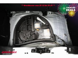 Ford Fiesta 1.0 EcoBoost ST Line 5-DRS Navi Clima Cruise PDC 139.258 km! picture 17