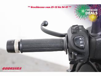 Yamaha  X-Max 125 LED 11.276 km! picture 24