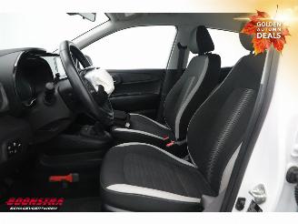 Hyundai I-10 1.0 Comfort Carplay Airco Cruise LMV 17.182KM! Orig NL. picture 14