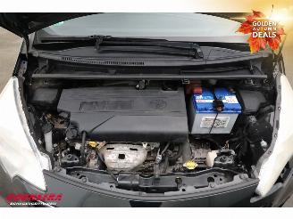 Toyota Verso S 1.3 VVT-i Aspiration Pano Navi Clima Orig NL. 81.374km! picture 7
