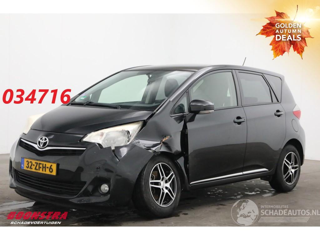 Toyota Verso S 1.3 VVT-i Aspiration Pano Navi Clima Orig NL. 81.374km!