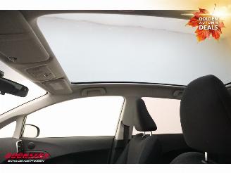 Toyota Verso S 1.3 VVT-i Aspiration Pano Navi Clima Orig NL. 81.374km! picture 18