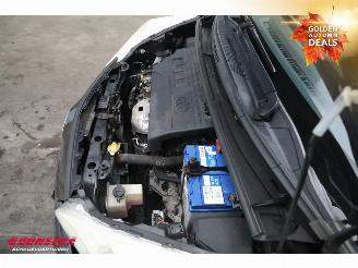 Toyota Verso S 1.3 VVT-i Aspiration Pano Navi Clima Orig NL. 81.374km! picture 8