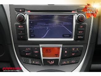 Toyota Verso S 1.3 VVT-i Aspiration Pano Navi Clima Orig NL. 81.374km! picture 14