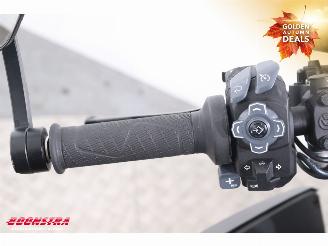 KTM  1390 SuperDuke R Akrapovic LED Cruise picture 22