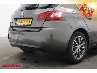 Peugeot 308 1.6 THP Première Pano Navi Xenon Clima Cruise picture 10