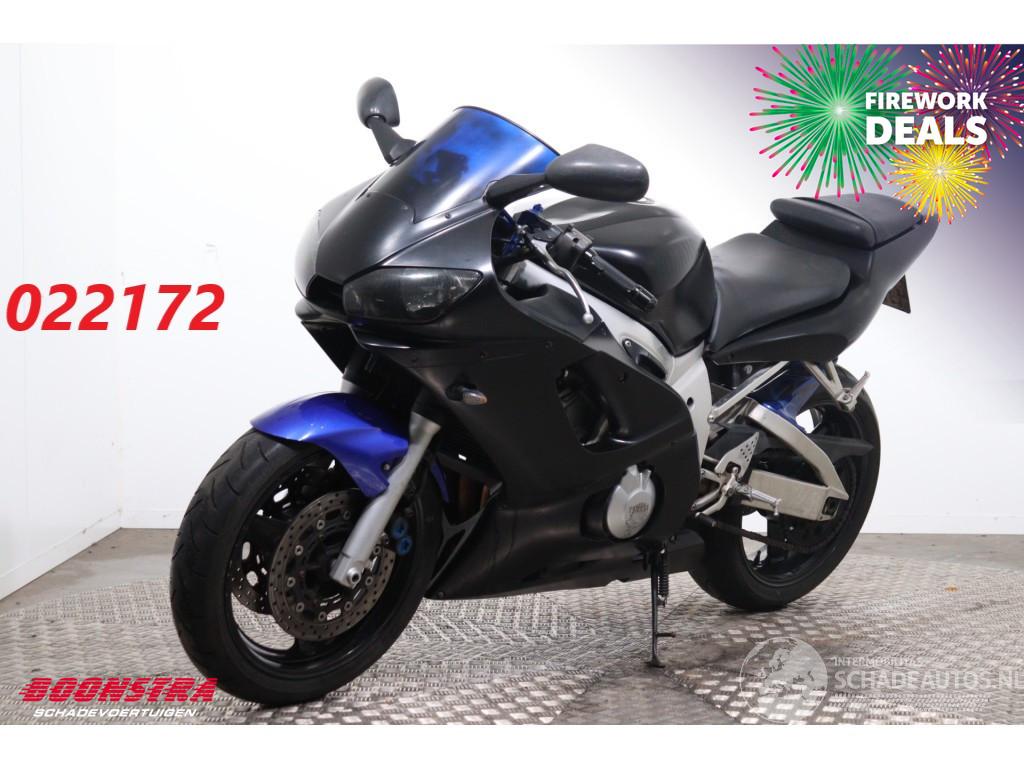 Yamaha YZF-R6 Akrapovic